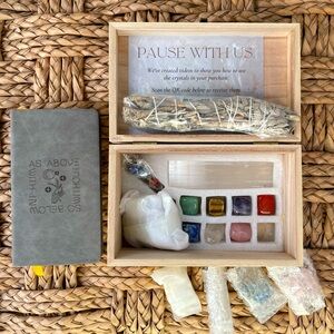 Mindful Collective Healing Crystal Starter Kit